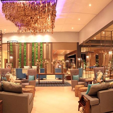 The Oriental Leyte Hotel Palo Exterior foto