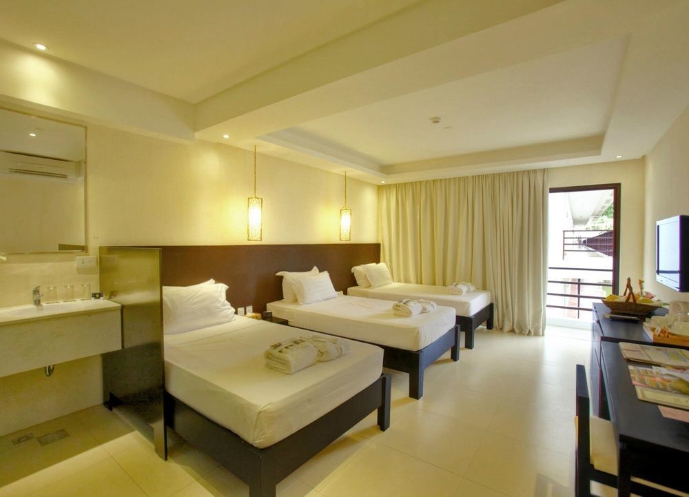 The Oriental Leyte Hotel Palo Exterior foto